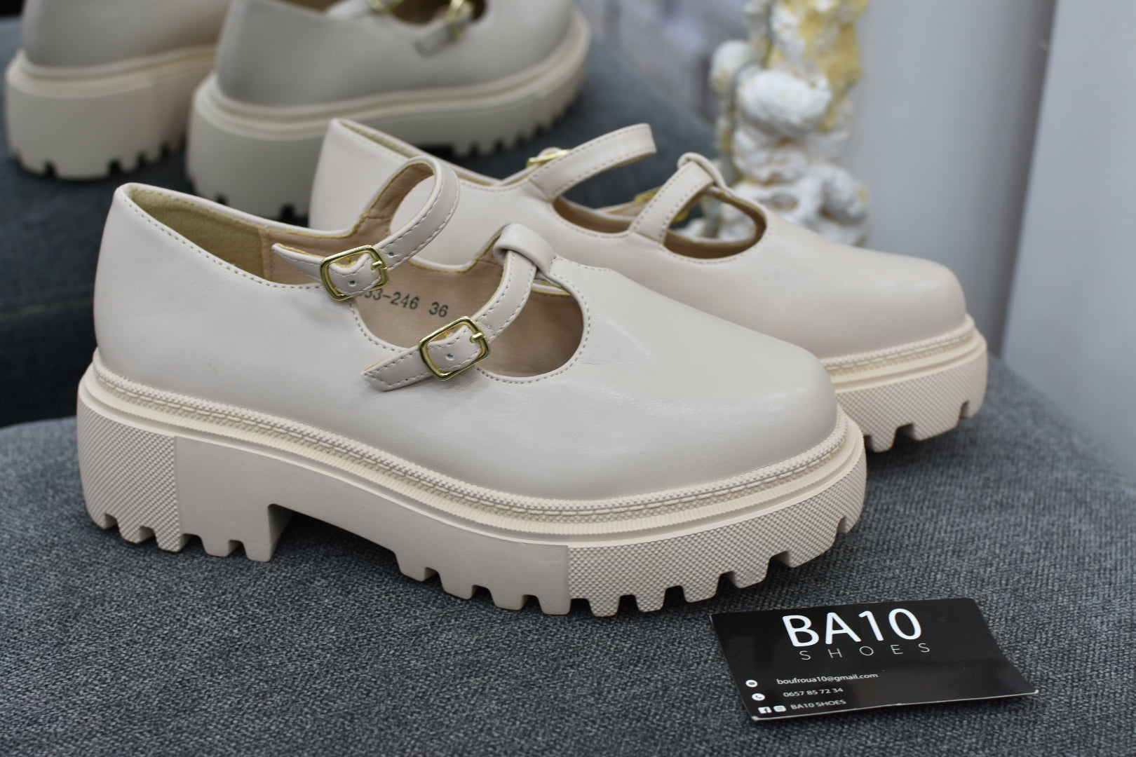 Chaussures semelle plate-forme style  universitaire