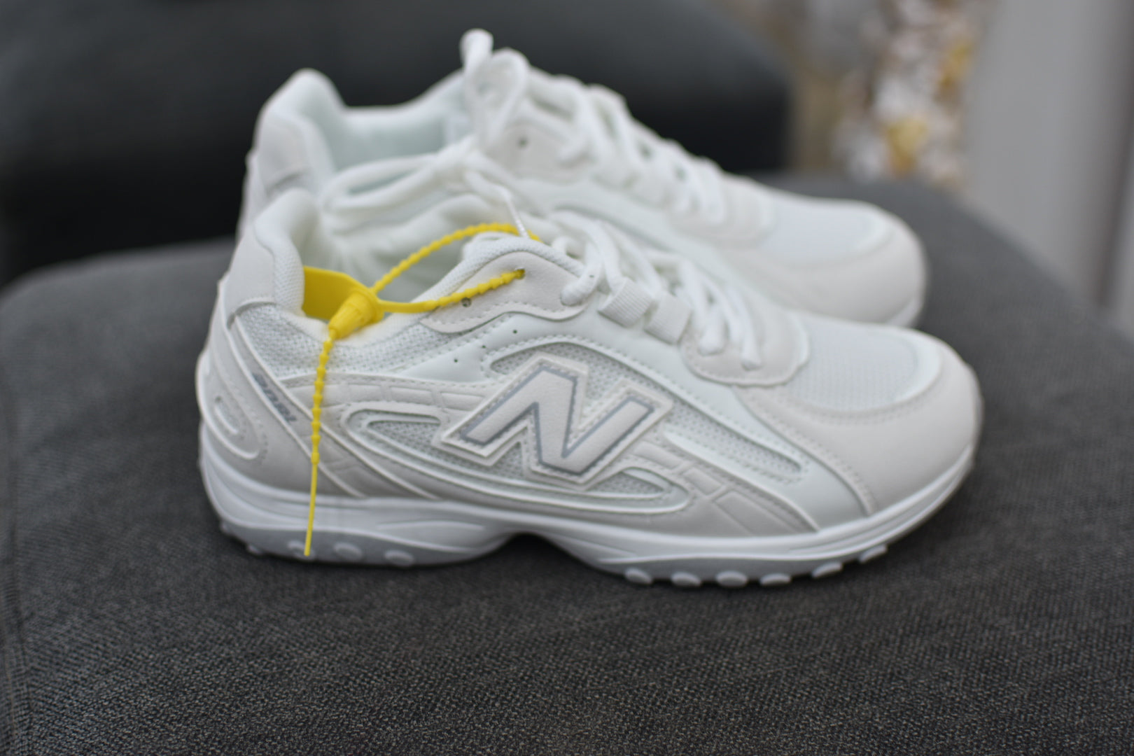 Nb208L