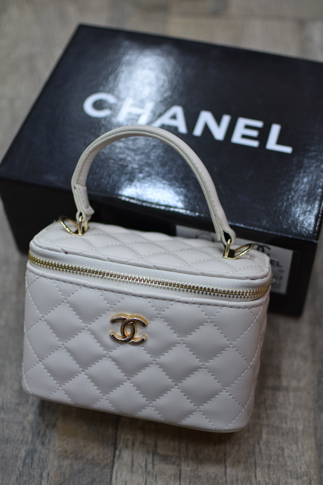 Channnel  vanityyyy